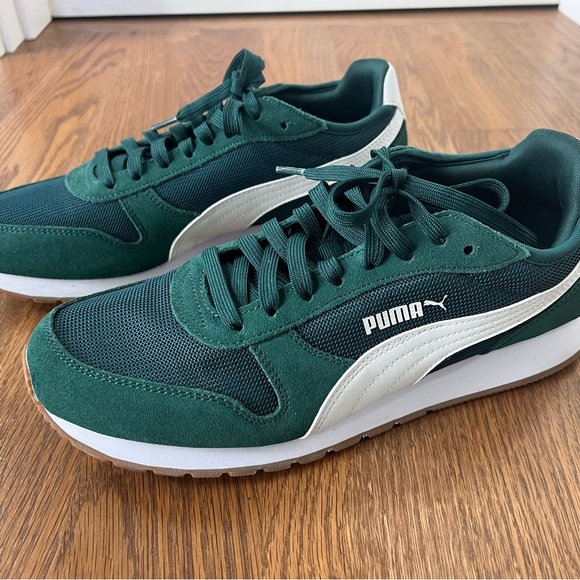Puma Men's Dark Green and White Sneakers - Picture 1 of 6